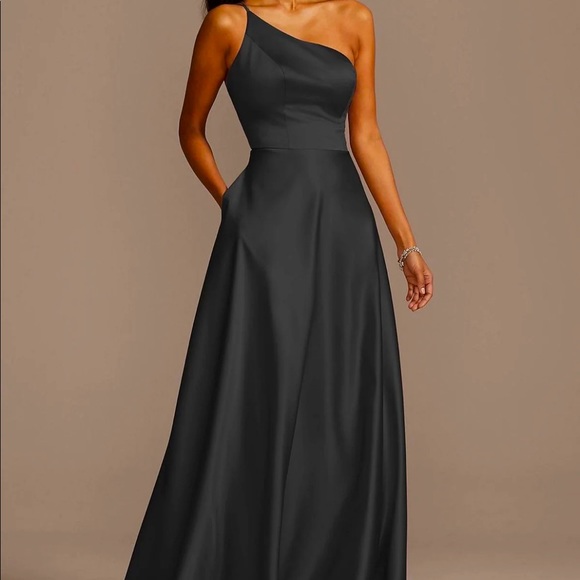 David's Bridal Dresses & Skirts - One Shoulder Bridesmaid Dress